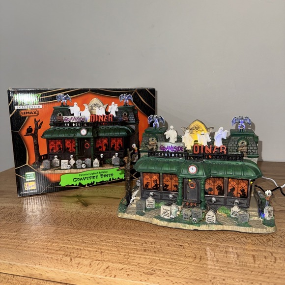 Lemax Other - Lemax Spooky Town Graveside Diner # 95805 Halloween Village Retired
